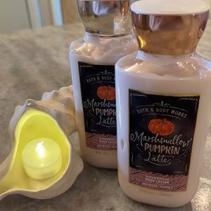 Bath and Body Works Marshmallow Pumpkin Latte Body Lotion (two sold together)